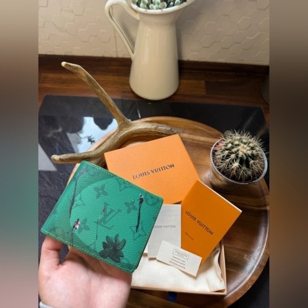 Louis Vuitton Green Slender Wallet